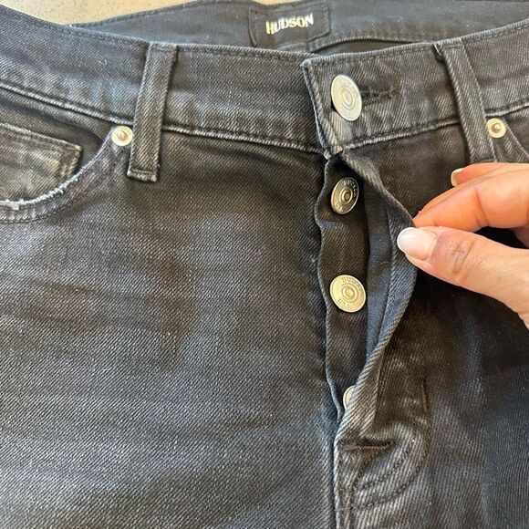 Hudson Riley Crop Relaxed Straight Leg Women's Black Jeans Star Detail Size 27 - Picture 4 of 16